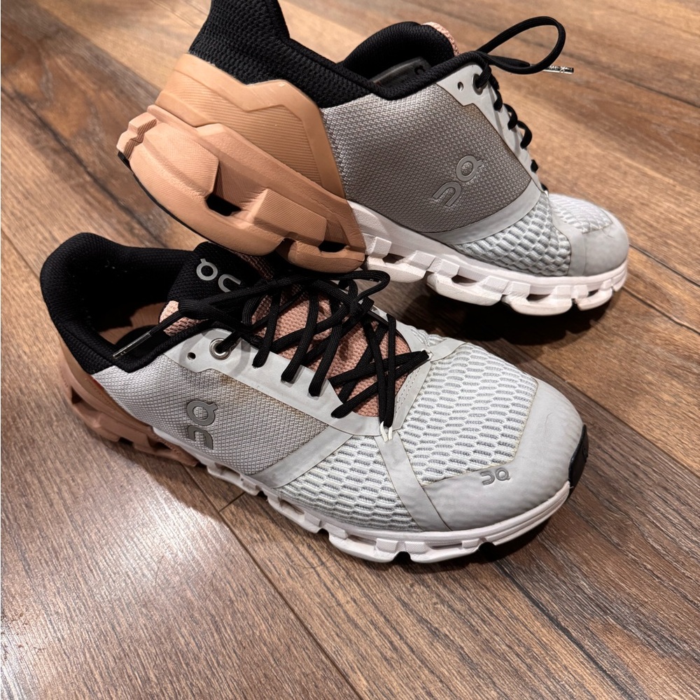 On women’s cloud flyer White and Tan Athletic Shoes